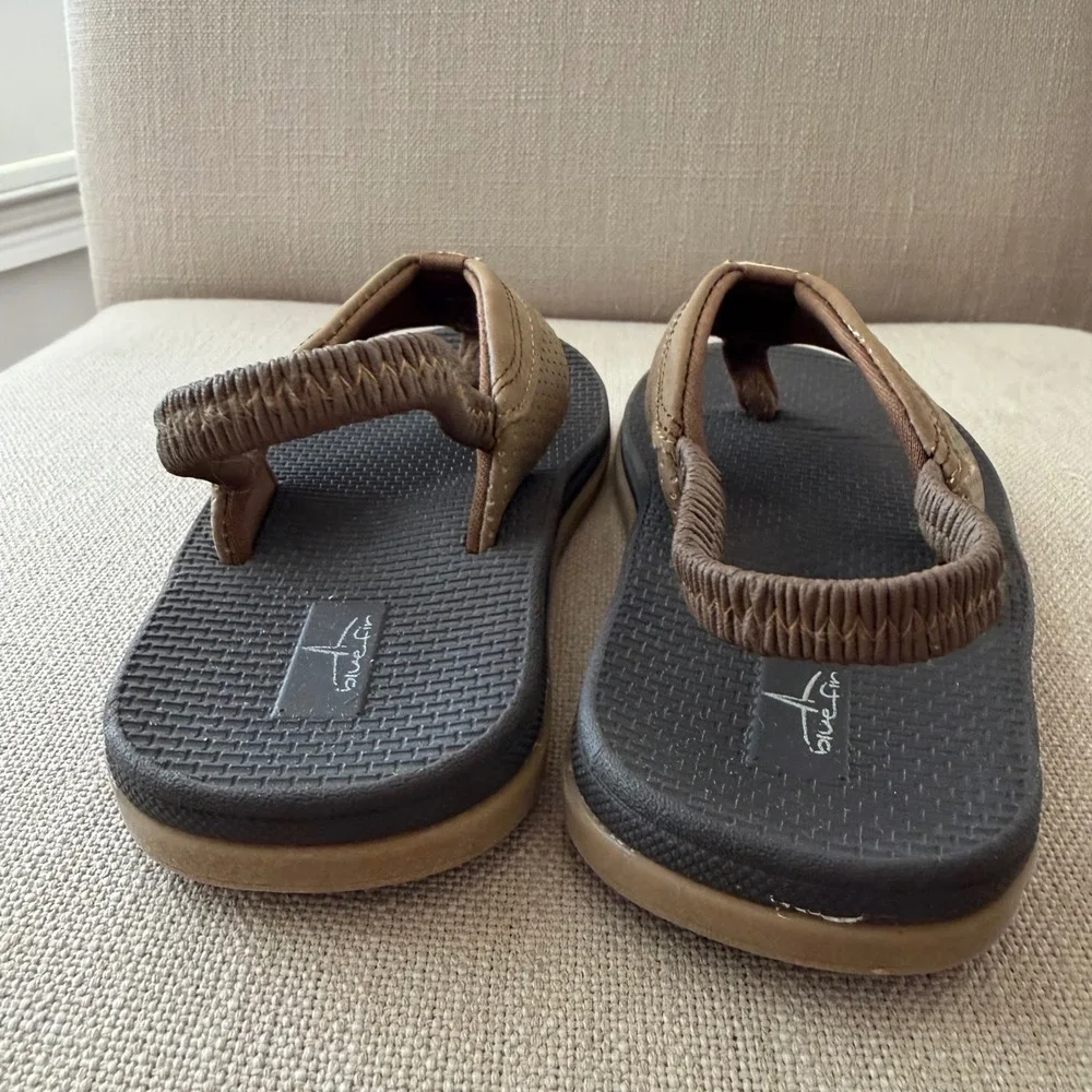 Bluefin Little boys Brown Black Elastic Backstrap Flip Flop Sandals Size 11